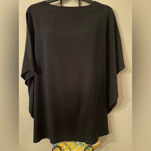 Chico’s size 3 black tie front top - Picture 2 of 4